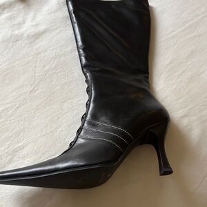 Elegant Black Women's Boots